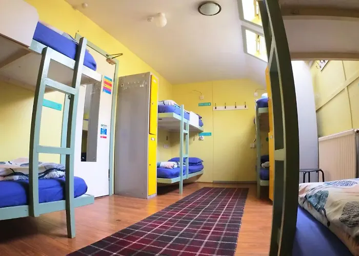 Хостел High Street - Over 18s Only, Backpackers Atmosphere (adults Only) Эдинбург