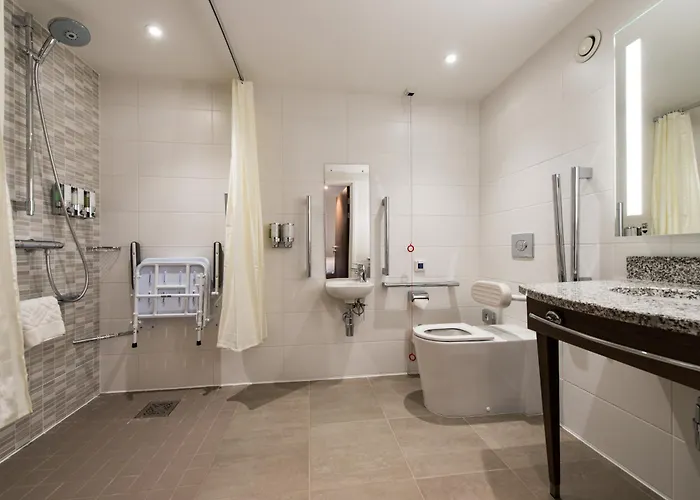 Hampton By Hilton West End 3* Edinburgh