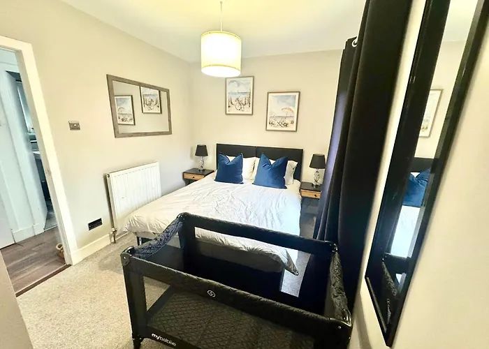 South Gyle House - Superfast Wifi And Free Parking - 7 Minutes From Airport * Edinburgh