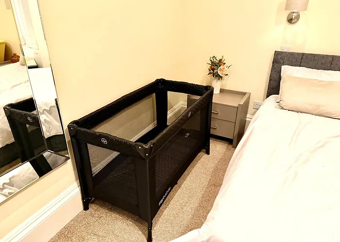 Georgian Luxury - Fast Broadband Wifi - Parking Available Apartment