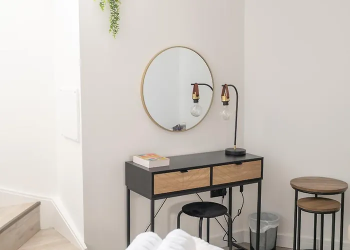 Easter Cosy 4 Bedroom - Apartamento