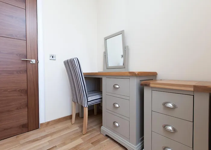Luxurious Townhouse With Hot Tub 公寓 *