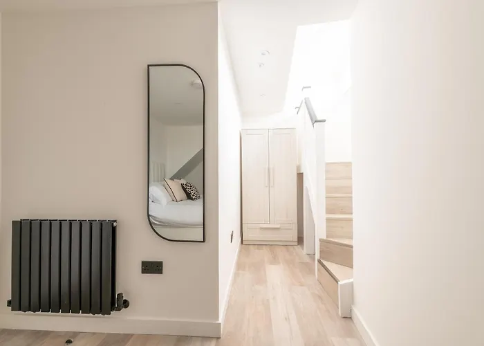 Easter Cosy 4 Bedroom - Edimburgo