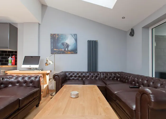 公寓 Luxurious Townhouse With Hot Tub 爱丁堡