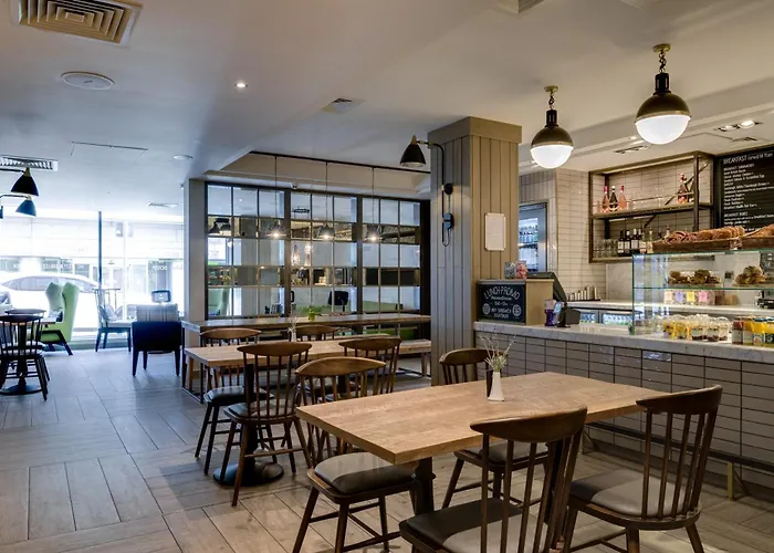 Hotel Hub Centre - Royal Mile 3*