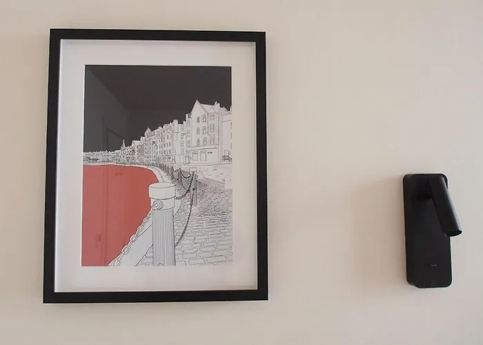 Stylish Mezzanine Loft In - Flat 5, Elgin House Apartment Edinburgh