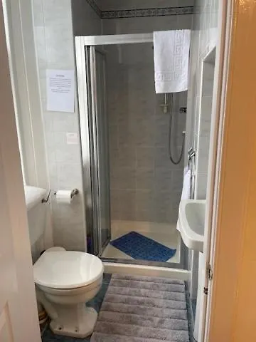 Strathallan 3*
