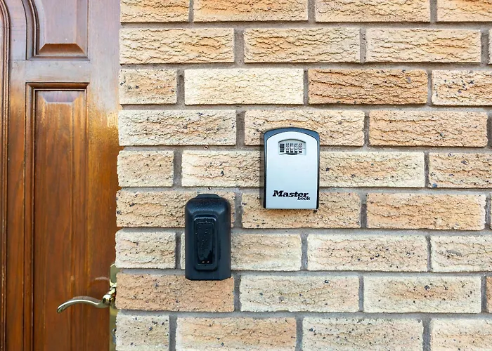 別荘 Bright, Spacious House *