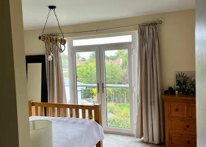 Scottish White House * Edinburgh