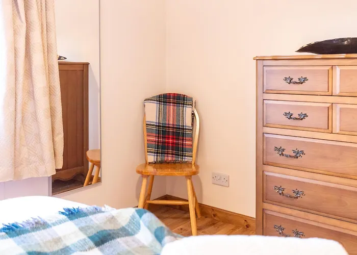 Bright, Spacious House *