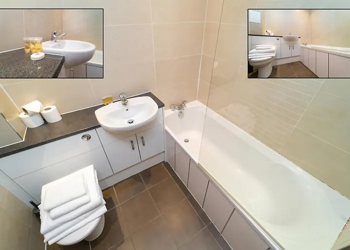 Family Friendly 3br Townhouse With 6 Beds And Parking Дом отдыха *