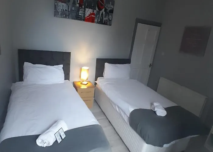 Cosy By The Meadows 2 Apartamento