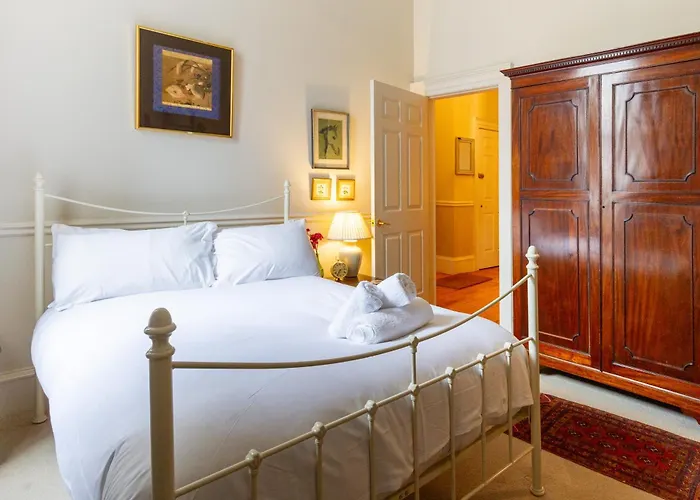 Regal 2bd Georgian Flat In The Heart Of Edinburgh