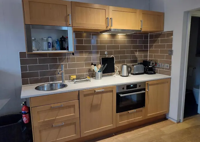 Cosy In Historic New Town Apartman