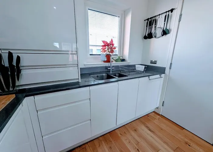 Wonderland Apartment *