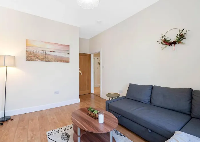 Free On-street Parking Apartment