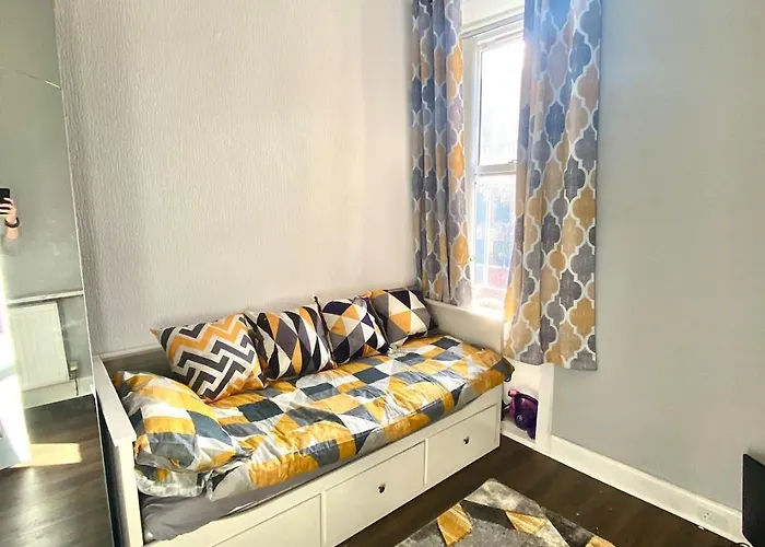 Lejlighed Two-bedroom Retreat Close To Sites