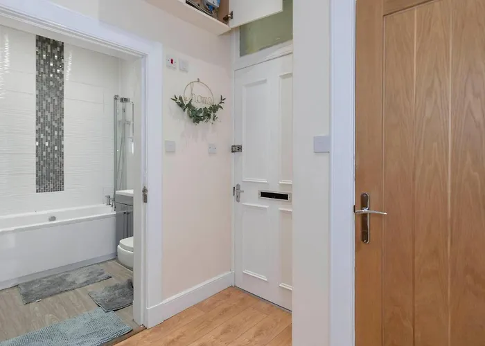 Apartment Free On-street Parking Edinburgh