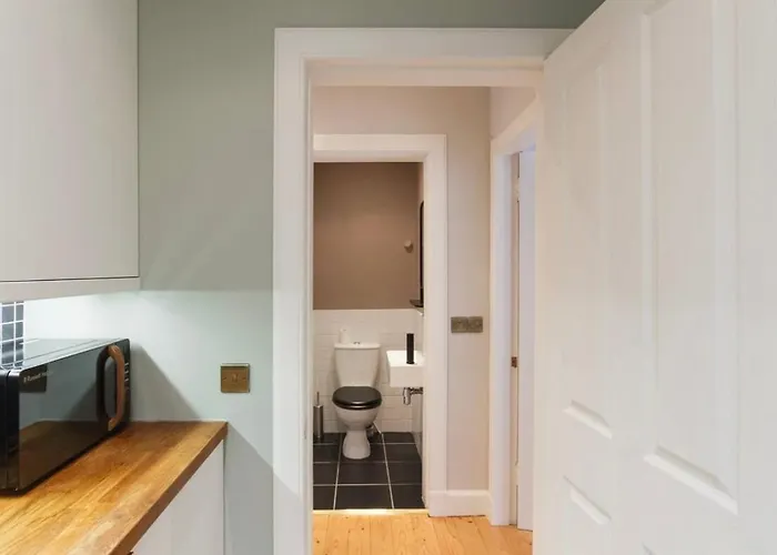 Cosy Stylish Flat - Pass The Keys Апартаменты *