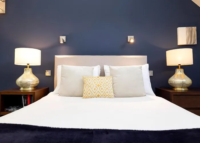 Appartement Chic 3-bedroom 2-storey House Near Centre With Free Parking Edinburgh