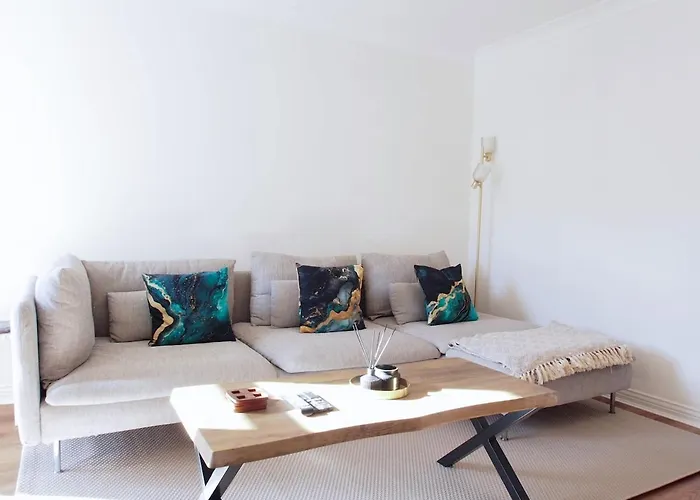 Lejlighed Fettes - Homely 2bd In Quiet Development Edinburgh