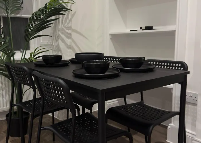 아파트 Cosy Modern On Leith Walk *