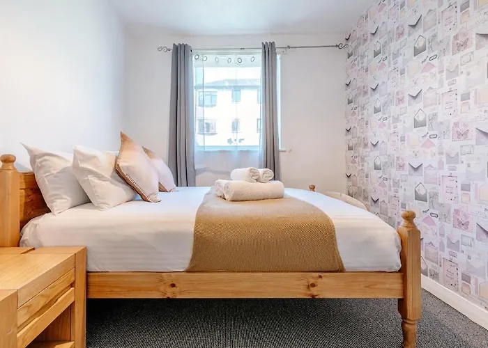 Apartment Elliot's Place Free Parking Sleep 4 Cosy