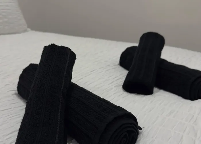 Cosy Modern On Leith Walk * Edinburgh