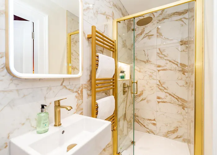 Dragon Luxury At Rutland Square * Edinburgh