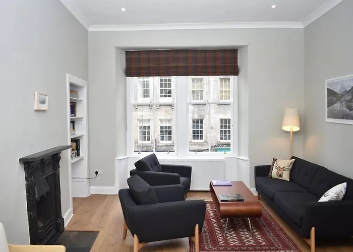 Appartement High Street - Modern Scandi Design In The Heart Of The Old Town!