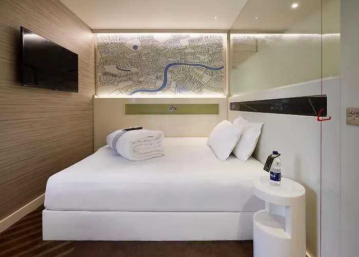 Hub Centre - Royal Mile Edinburgh