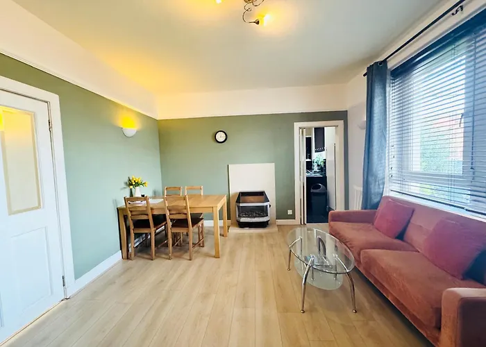 Peaceful Central Accessible Home With Great Amenities& Free Parking 아파트