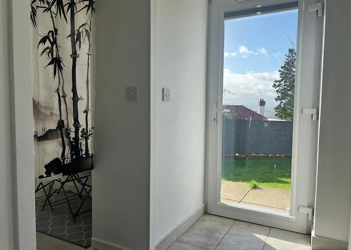 Self-contained Ground Level With Hill View *