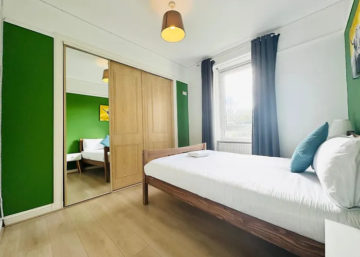 Peaceful Central Accessible Home With Great Amenities& Free Parking 아파트