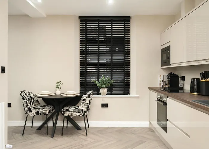 Sovo - South Lane - Centre Aparthotel