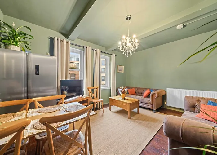 Dewar 3 Bedroom - Apartment