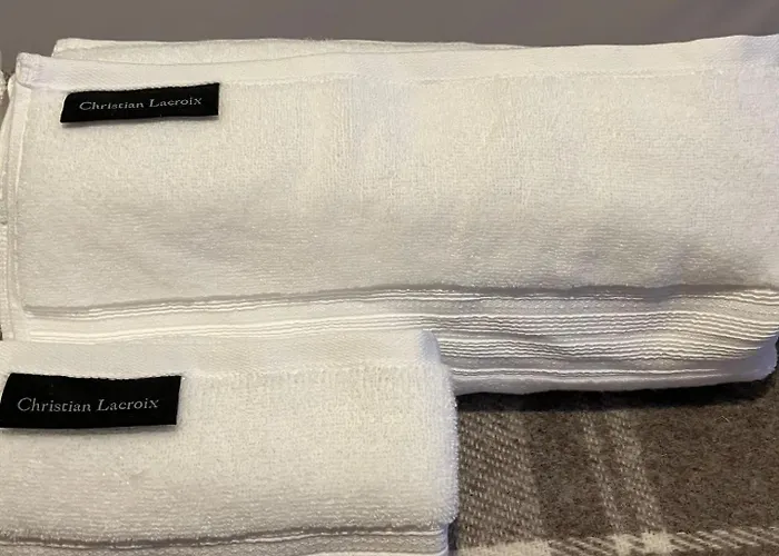 Welcoming And Homely 2 Bed In Location