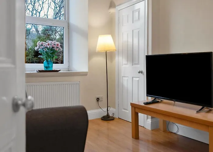 Great Location Centre Apartment Edinburgh