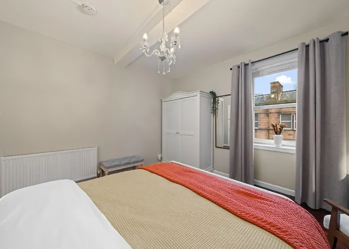 Dewar 3 Bedroom - * Edinburgh