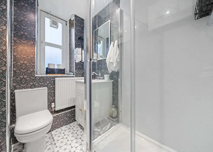 Apartment Dewar 3 Bedroom - *