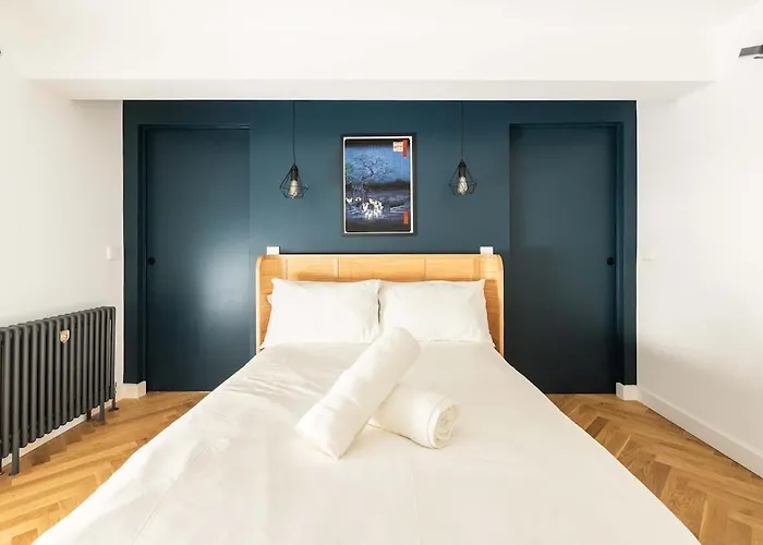 Leith Hospital - A Boutique Family Let In Leith