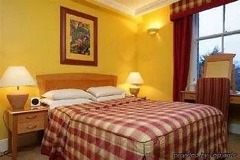 Fountain Court - Royal Garden 4* Edimburgo