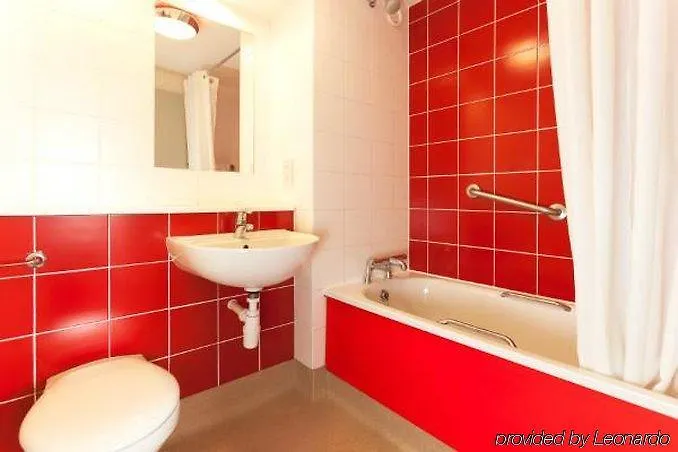 Travelodge Haymarket ホテル 3*