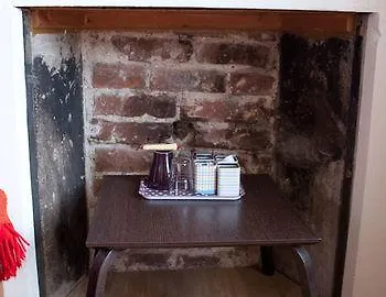 Dene Guest House, New Town Pensionat