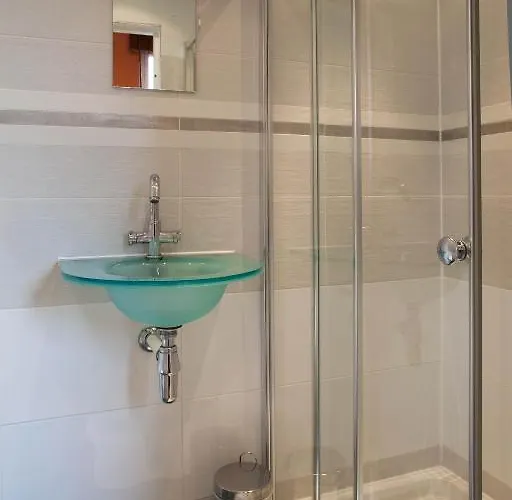 Bed & Breakfast Garfield Edinburgh