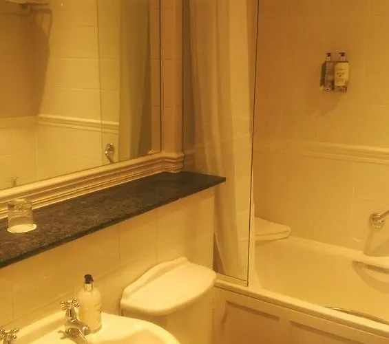 Apart-hotel Fountain Court - Royal Garden Edimburgo