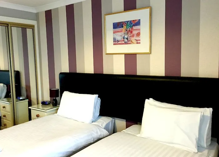 Edinburgh Aparthotel 4* אדינבורו