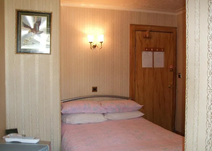 Swan Lake Bed & Breakfast