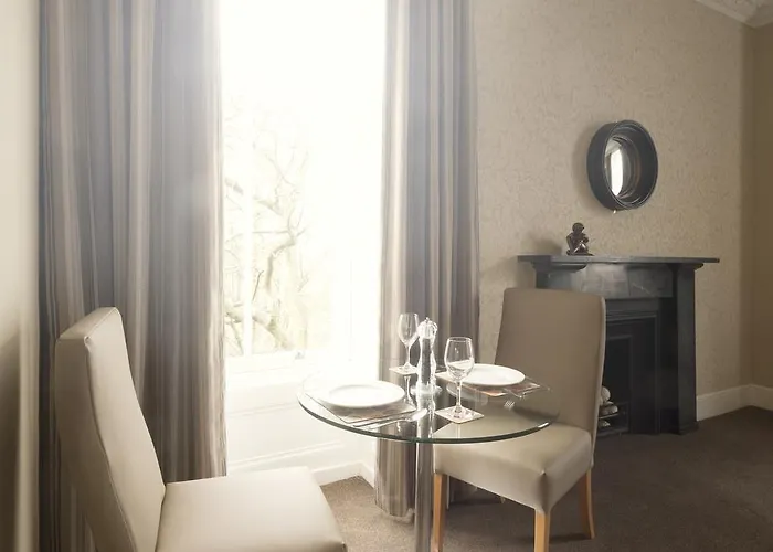 Fountain Court - Royal Garden 公寓式酒店 爱丁堡