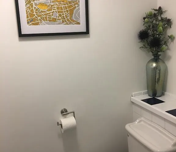 The Bothwell Bonnie Thistle * אדינבורו